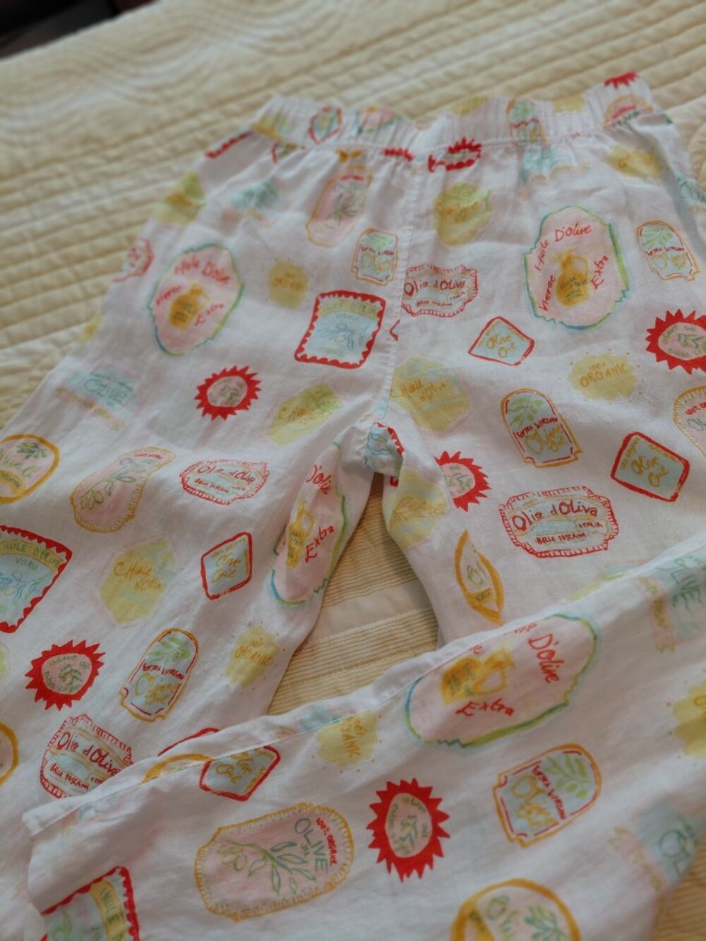 Cynthia Rowley Linen pant, Novelty print, great summer wear. Size M.